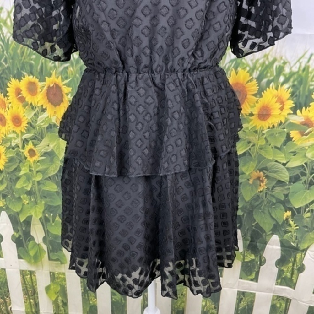 SENLIS Black Diamond Naomi Ruffle Surplice Small - Picture 14 of 17